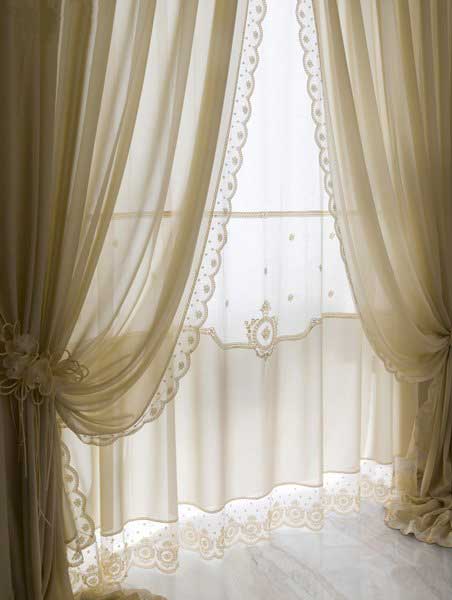 gallery-item