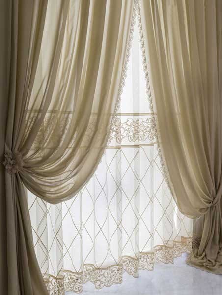 gallery-item
