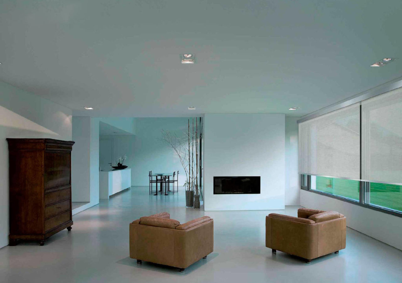 gallery-item